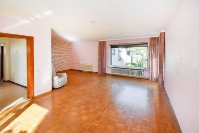Einfamilienhaus mit Einliegerwohnung in schöner Lage von Hemmingen-Harkenbleck!
