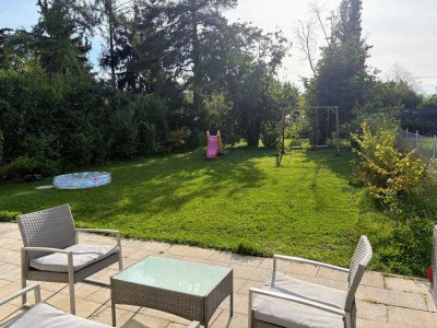 5-Zimmer Wohnung (Haus im Haus) mit großem Garten - familienfreundlich