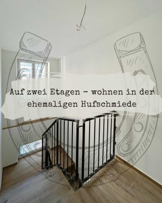 Großzügige Maisonettewohnung mit Loft-Charakter in historischer ehemaliger Hufschmiede