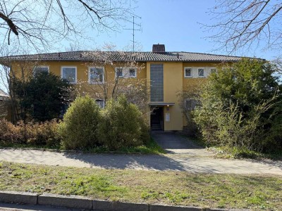 Großzügige und ruhige 4-Zimmer-Wohnung mit Balkon in München Obermenzing