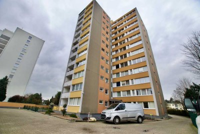 Bergheim- Kenten, bezugsfreie 3 Zimmerwohnung, Balkon