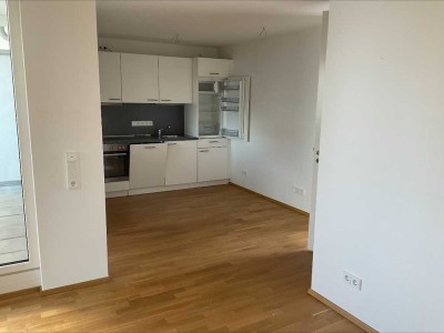 Kompakt und gemütlich - 2-Zimmer-Wohnung mit Dachterrasse und Einbauküche