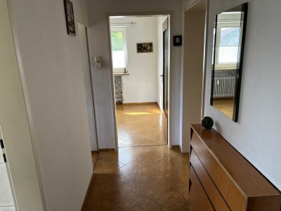 2,5 Zimmer Wohnung in München für 1 Jahr– teilmöbliert mit Küche