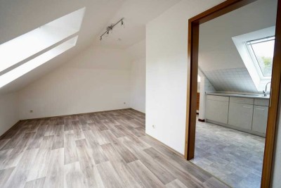 Gemütliches Wohnen in 1,5-Zimmer-Dachgeschosswohnung
