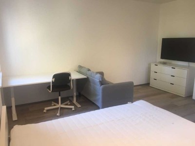 Vollmöbliertes Apartment mit Balkon in zentraler Lage – Mannheim, Neckarstadt-West