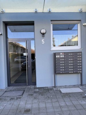 TOP Sanierte 3 ZKB Wohnung mit Weitblick !!!Real Estate Hofmann!!!