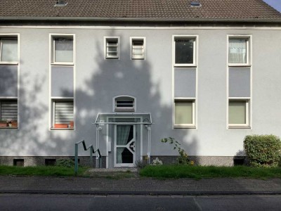 Heimelige 2-Raum-Wohnung mit Erdgeschoss mit bodengleicher Dusche!