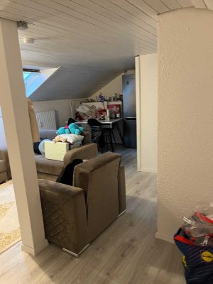 Vollständig renovierte 2-Zimmer-Wohnung in Esslingen am Neckar