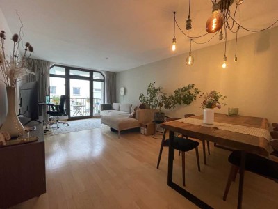 Großzügige und gut geschnittene 2-Zimmer-Wohnung mit Balkon in Obergiesing!