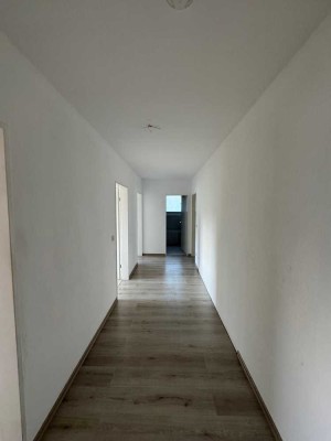 großzügige 3 ZKB Wohnung