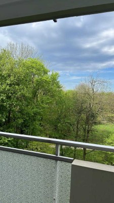 *Provisionsfrei* Wohnung mit Ausblick ins Grüne