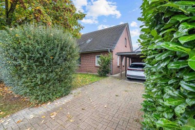 � Ruhige Lage. Moderne Ausstattung. Doppelhaushälfte zum Ankommen.