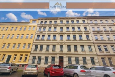 Sonnige 2-Raum-Wohnung mit Balkon & Weitblick – charmantes Denkmalobjekt in Anger-Crottendorf