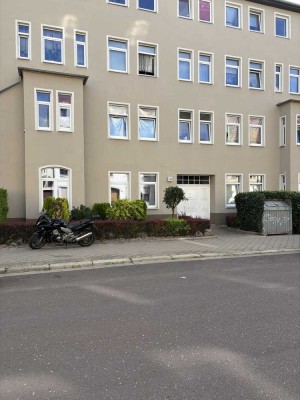 3-Zimmer-Dachgeschosswohnung mit Balkon in Magdeburg-Sudenburg – attraktiver Kaufpreis!