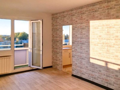 Ruhige 3-Zimmer-Wohnung mit sonnigem Balkon und Umbaumöglichkeit