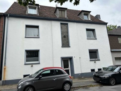 Gemütliche 3,5 Z. mit grossem Bad!