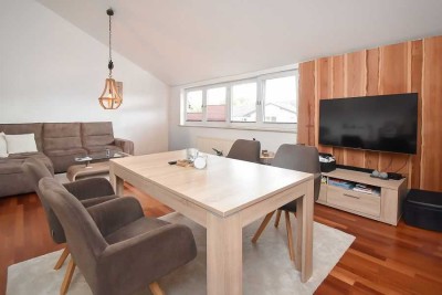Wunderschöne 2-Zimmerwohnung mit zwei Balkonen und Tiefgarage!