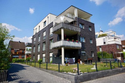 Renovierte 4-Zimmer-Wohnung (03) in Oberhausen (Schwarze Heide)