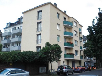 2-Zi., Wohnküche, Balkon, Wannenbad, ca. 59 m², € 587,50 !