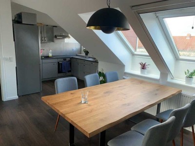 Gepflegte 3-Zimmer Dachgeschosswohnung in Berlin Baumschulenweg