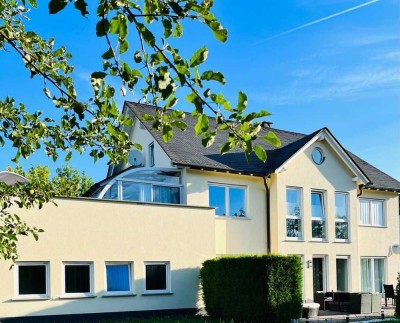 Exklusive **LUXUS Villa** hochwertig ausgestattet - 2 Wohnbereiche - auf herrlichem Grundstück