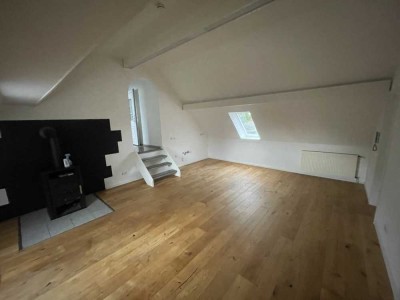 Freundliche 3-Zimmer-DG-Wohnung in Peine