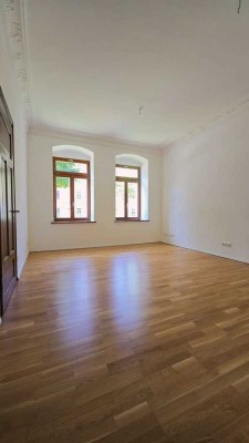 2-Zimmer-Traum mit Balkon & Altbauflair, hochwertig ausgestattet