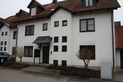 Freundliche 2-Raum-EG-Wohnung mit Terrasse in Moosburg a.d. Isar