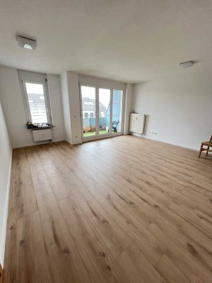 Schöne und helle 3-Zimmer Wohnung mit 2 Balkonen