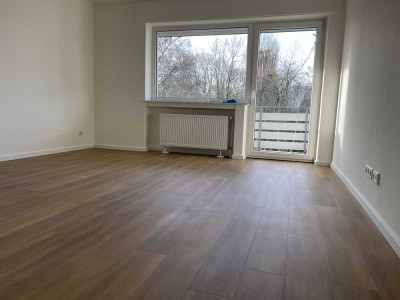 OPPUM: Top sanierte 2ZKDB + Balkon