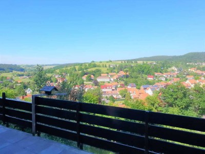 Kleines Einfamilienhaus mit Baugrundstück und traumhaftem Ausblick