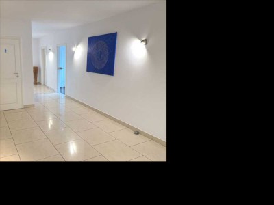 Großzügige Wohnung zum Eigenausbau in Nymphenburg (Nähe Schloss) - Provisionsfrei - Gebotsverfahren