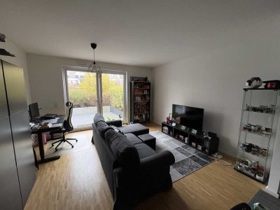 Helle 2,5-Zimmer-Wohnung mit Terrasse im Herzen von Ulm (72 m²)