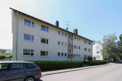 Behaglichkeit pur: 3-Zi.-Whg. mit Balkon in naturnaher Lage