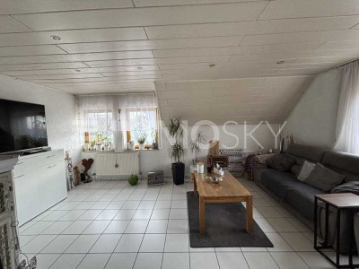 Geräumige Maisonette-Wohnung mit 2 Garagen und Balkon!