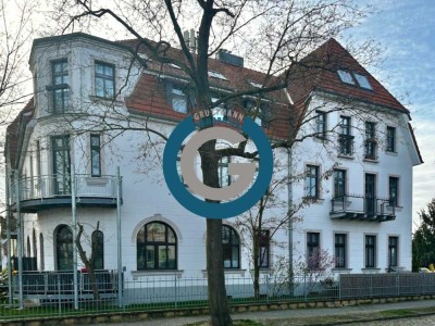 2 BALKONE & PKW-STELLPLATZ - HOHE DECKEN & GROSSZÜGIGE, RENOVIERTE RÄUME - NÄHE KAULSDORFER SEEN