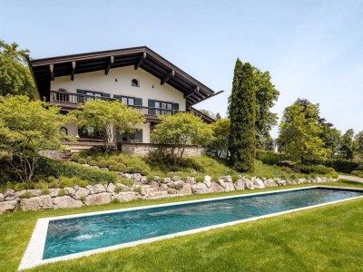Traumhaftes Anwesen am Tegernsee - bezugsfertige Landhausvilla mit Außenpool