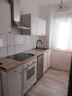 Gut geschnittene 3-Zimmer-EG-Wohnung mit EBK – Zentrale Lage in Kornwestheim