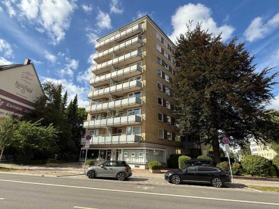 Altona-Altstadt: vermietete 2-Zi.-Whg. mit Balkon