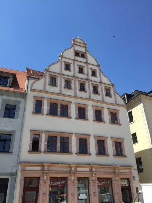 Schöne 2-Zimmer-Wohnung direkt am historischen Obermarkt! Küche vorhanden!