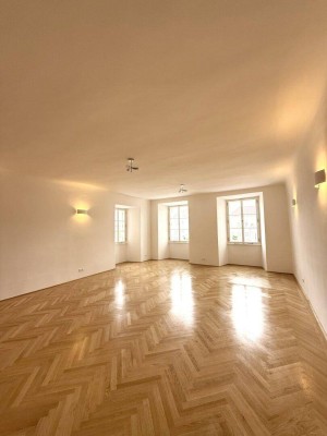 Generalsanierte, wunderschöne Wohnung im Palazzo/Weinviertel !