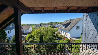 Großzügige 2-Zimmer-Wohnung mit Küche, Bad, großem Balkon in Kirchhain-Langenstein