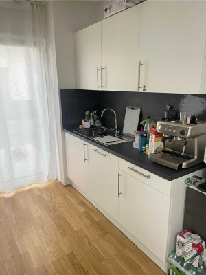 3-Zimmer-Wohnung mit Einbauküche und Balkon