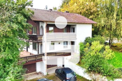 Wohnhaus mit großem Garten in Johanniskirchen