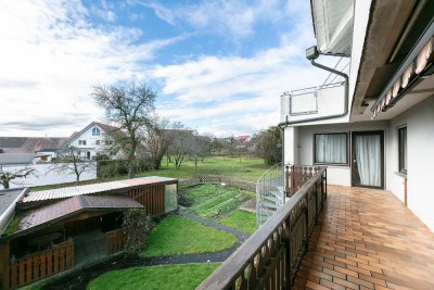 Große Wohnung mit viel Platz - 
Garage, Garten, Balkon und Dachterrasse