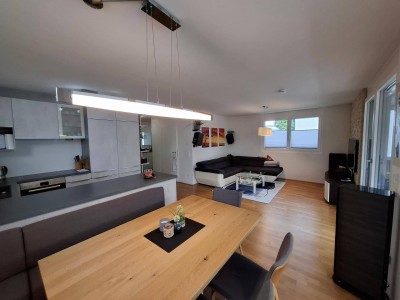 Sonnige Dreizimmer-Wohnung in ruhiger Lage