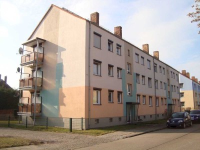 Sonnige 3-Raum-Wohnung mit Balkon
