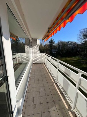 Helle Wohnung mit Balkon und Aufzug in großartiger Lage