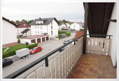 KREIPL-IMMO.DE -Moosburg- schöne 2 Zi. mit Balkon- Holzofen