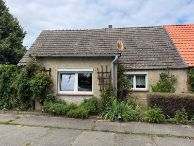 Preiswerte 3,5-Zimmer-Doppelhaushälfte in Meesiger am Kummerower See